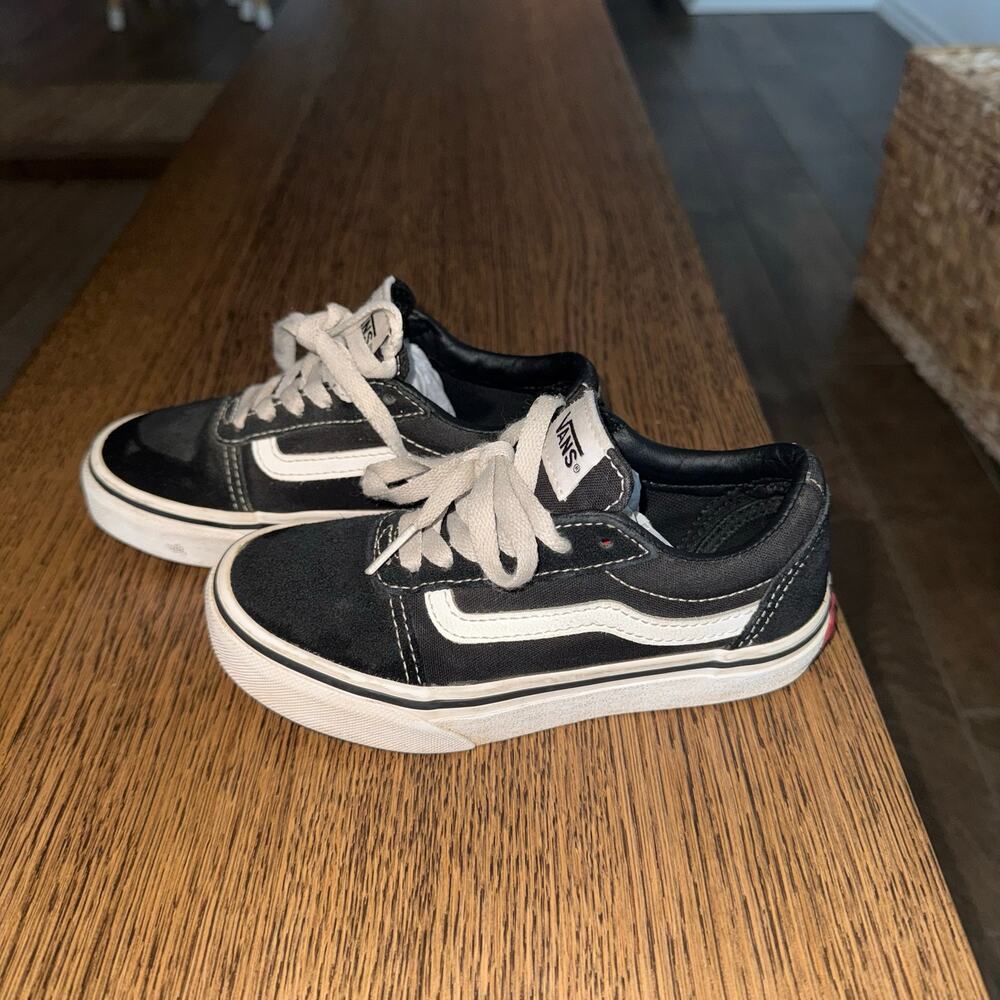 Vans Old Skool Black White Sneakers Youth Size 12
